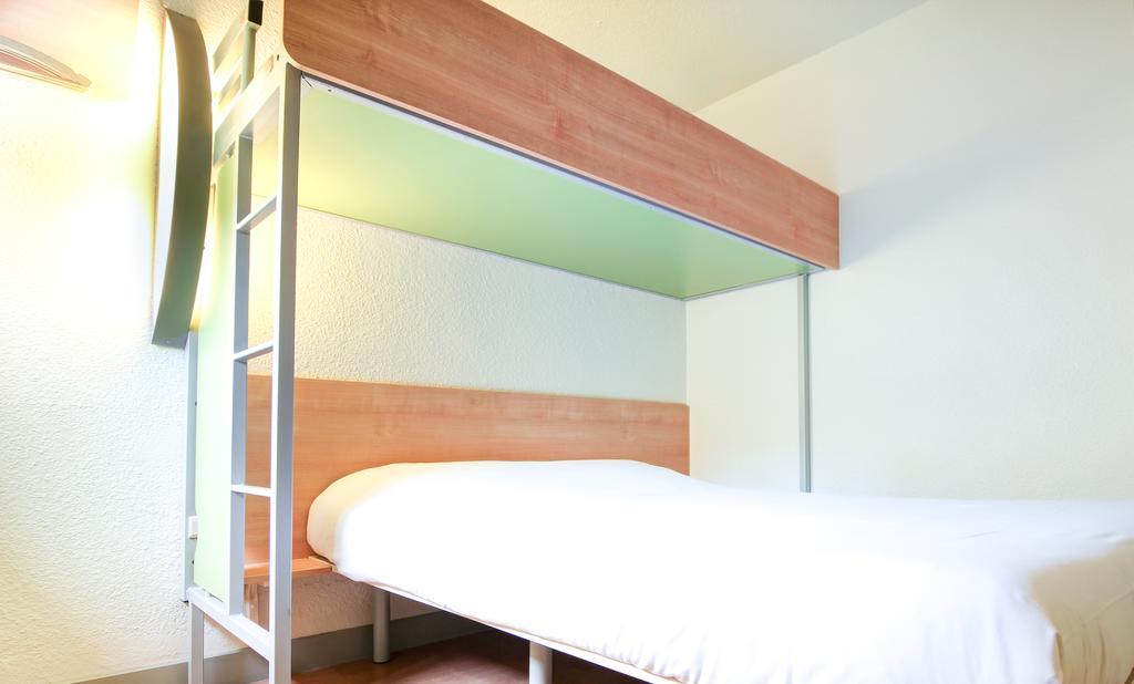 Ibis Budget Шатодён Экстерьер фото