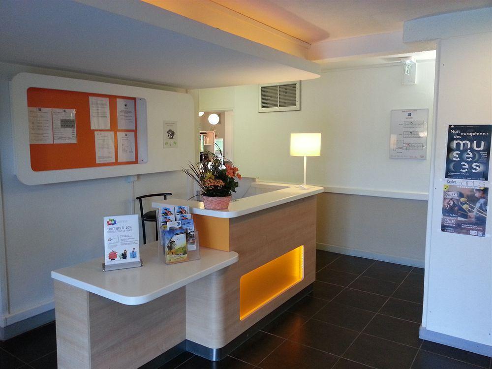 Ibis Budget Шатодён Экстерьер фото